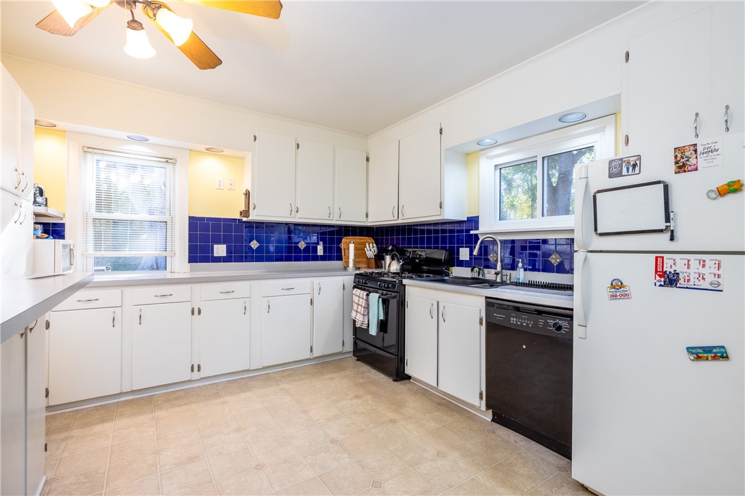 85 Merchants Road Rochester, NY 14609 - Photo 12 of 40