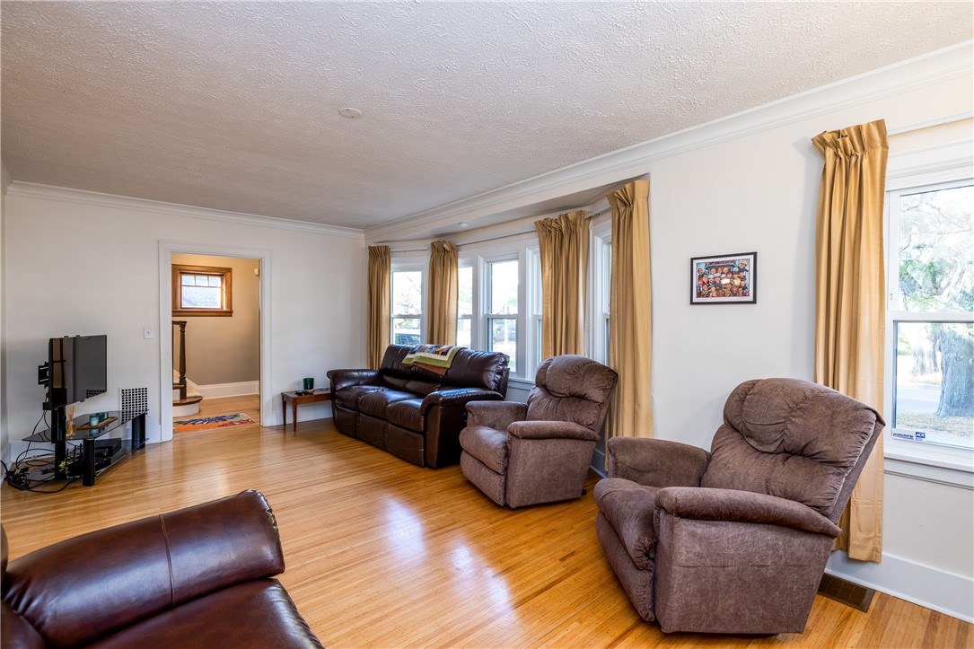 85 Merchants Road Rochester, NY 14609 - Photo 21 of 40