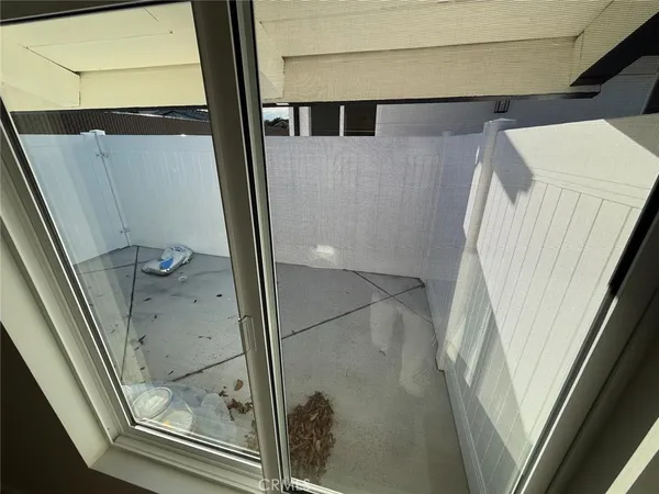 $3,100 | 8601 Delco Avenue, Unit 1/2, Winnetka, CA 91306