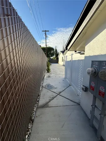 $3,100 | 8601 Delco Avenue, Unit 1/2, Winnetka, CA 91306