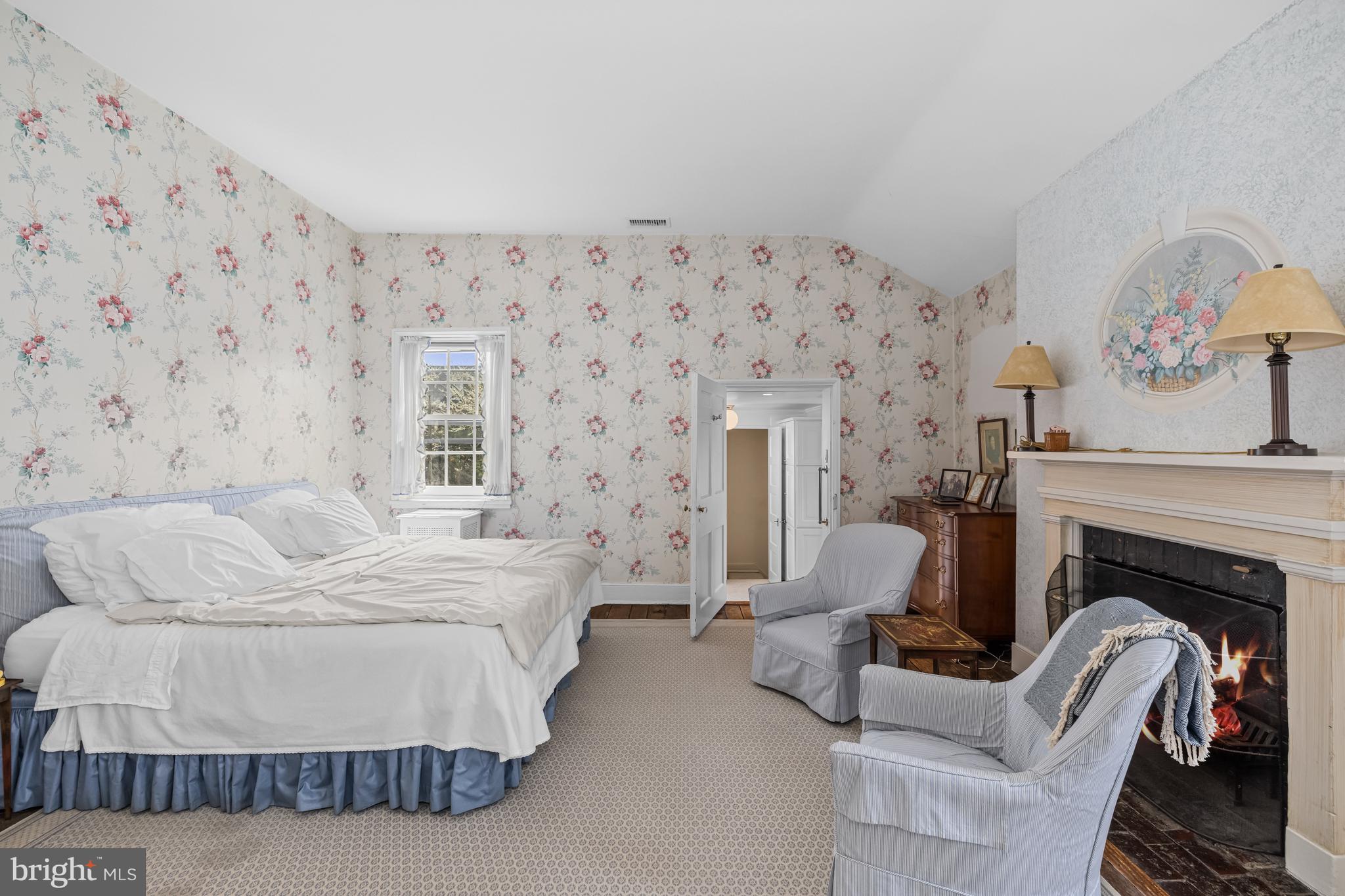 3126 O Street Northwest Washington, DC 20007 - Photo 11 of 21 Primary Bedroom