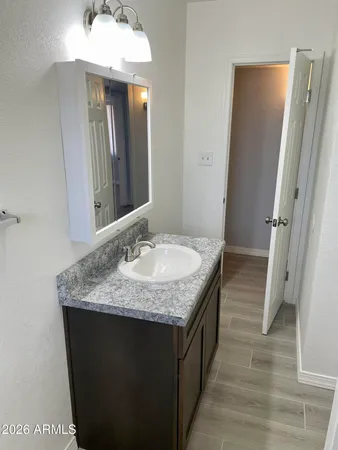 $2,249 | 7519 North 59th Lane, Glendale, AZ 85301