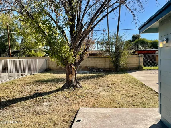 $2,199 | 7519 North 59th Lane, Glendale, AZ 85301