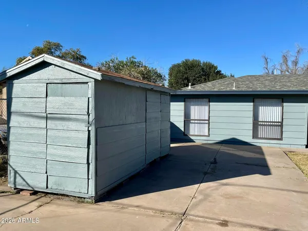 $2,199 | 7519 North 59th Lane, Glendale, AZ 85301