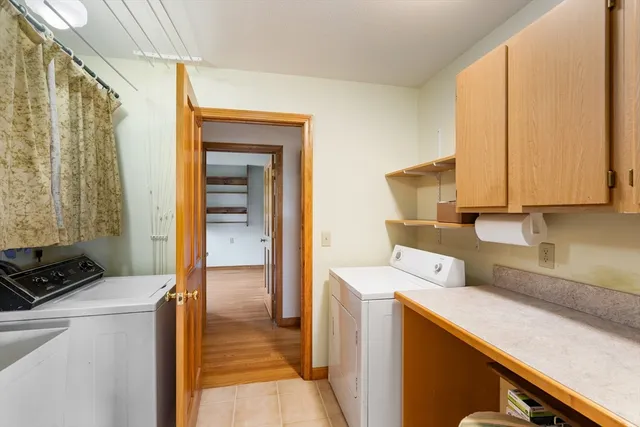 $599,900 | 21 Old County Road, Southampton, MA 01073