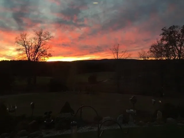 $599,900 | 21 Old County Road, Southampton, MA 01073