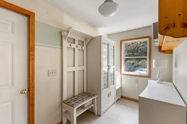 $599,900 | 21 Old County Road, Southampton, MA 01073