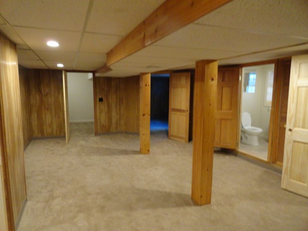 21 Apache Road Bellingham, MA 02019 - Photo 13 of 20 Gallery Image 13