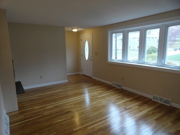 21 Apache Road Bellingham, MA 02019 - Photo 10 of 20 Gallery Image 10