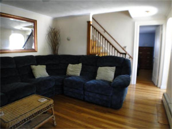 30 Greystone Road Saugus, MA 01906 - Photo 9 of 26 Gallery Image 9