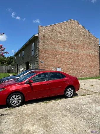 $380,000 | 1941 Southpointe Drive, Baton Rouge, LA 70808