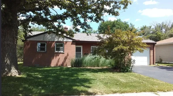 $359,900 | 6321 Dunham Road, Downers Grove, IL 60516