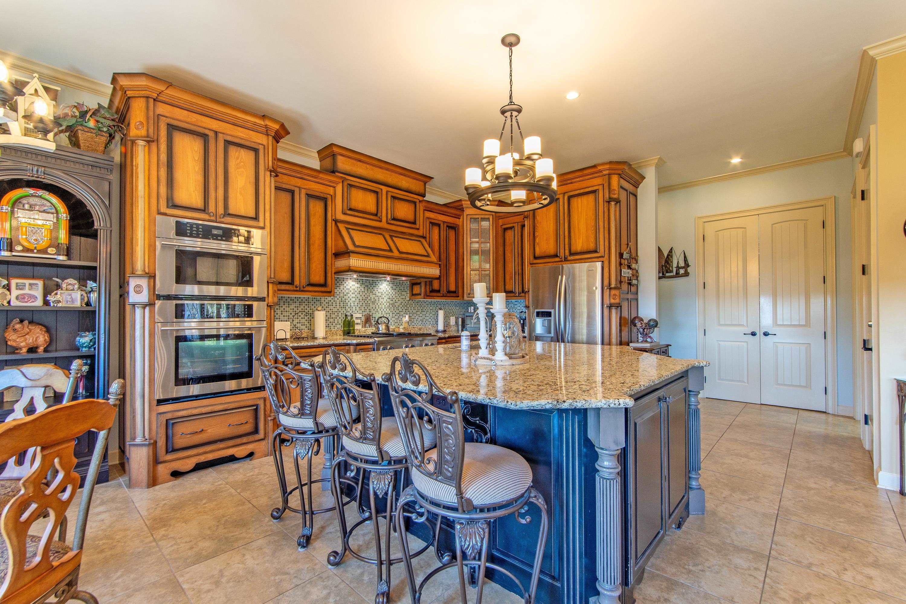 70 Light Pointe Savannah, TN 38372 - Photo 5 of 40