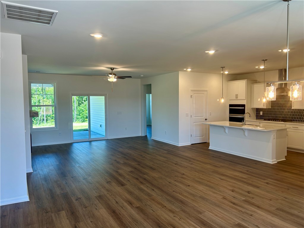 204 Bellflower Lane Pendleton, SC 29670 - Photo 4 of 16