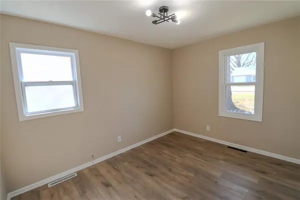 $213,000 | 5151 North Winchester Avenue, Kansas City, MO 64119