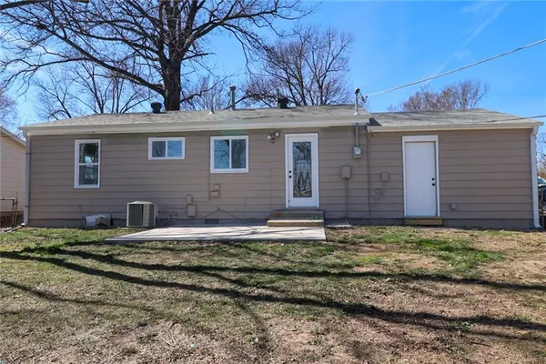 $213,000 | 5151 North Winchester Avenue, Kansas City, MO 64119