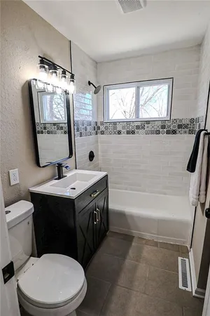 $213,000 | 5151 North Winchester Avenue, Kansas City, MO 64119