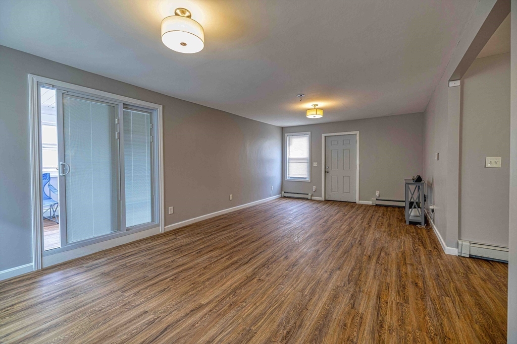 278 Division Street Fall River, MA 02721 - Photo 4 of 37