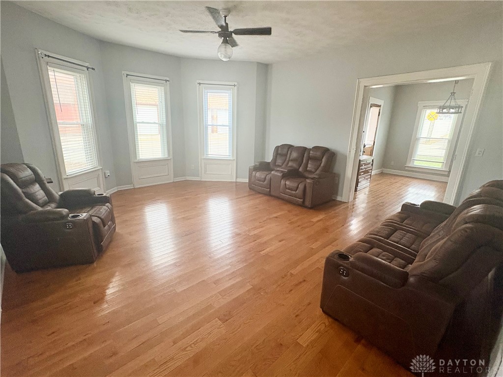 140 North Center Street Versailles, OH 45380 - Photo 10 of 46 living room