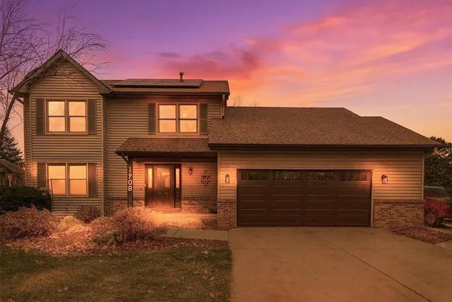 $449,900 | 1908 Sibley View Lane, Northfield, MN 55057