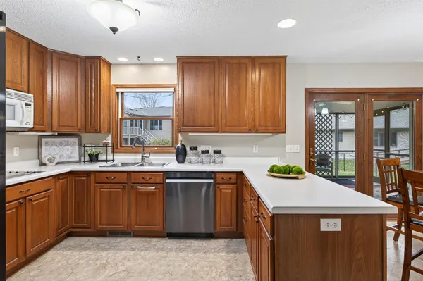 $449,900 | 1908 Sibley View Lane, Northfield, MN 55057