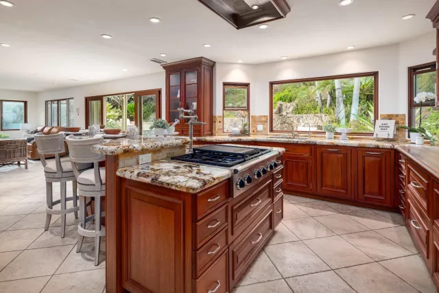 $2,700,000 | 1248 Avocet Court, Cardiff, CA 92007