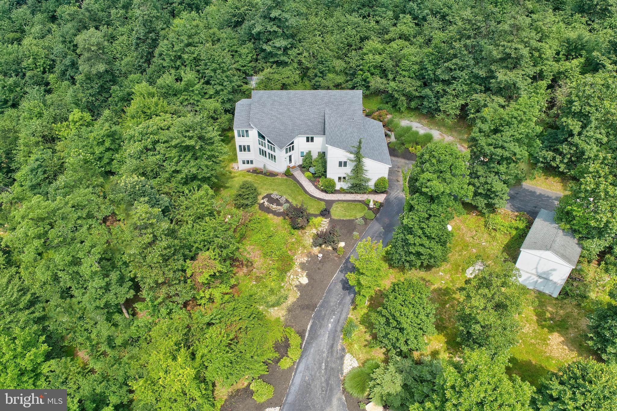 425 Scout Ridge Lane Hellam, PA 17406 - Photo 4 of 55 Gallery Image 4