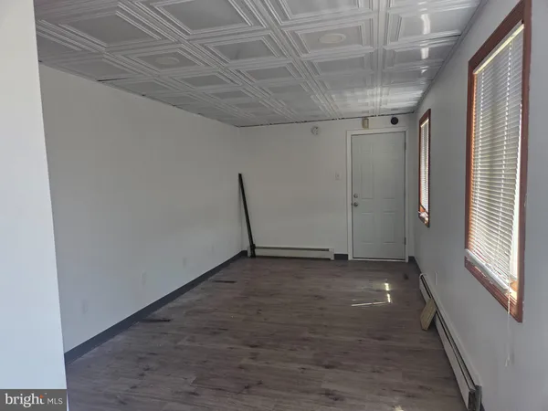 $2,400 | 101 North Broadway, Pennsville, NJ 08070