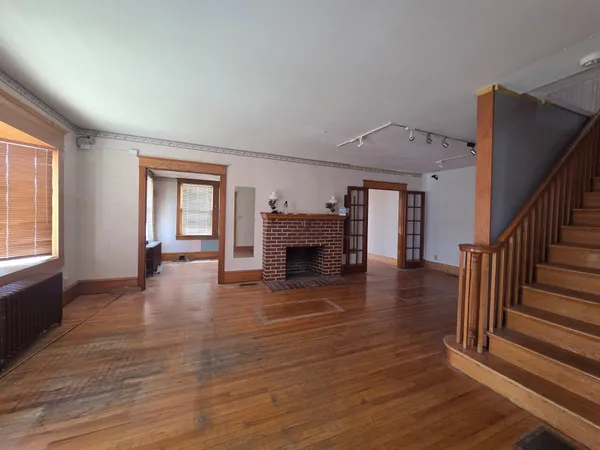 $2,400 | 101 North Broadway, Pennsville, NJ 08070