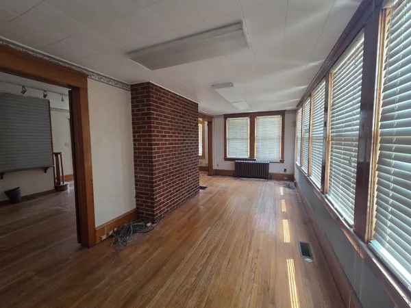 $2,400 | 101 North Broadway, Pennsville, NJ 08070