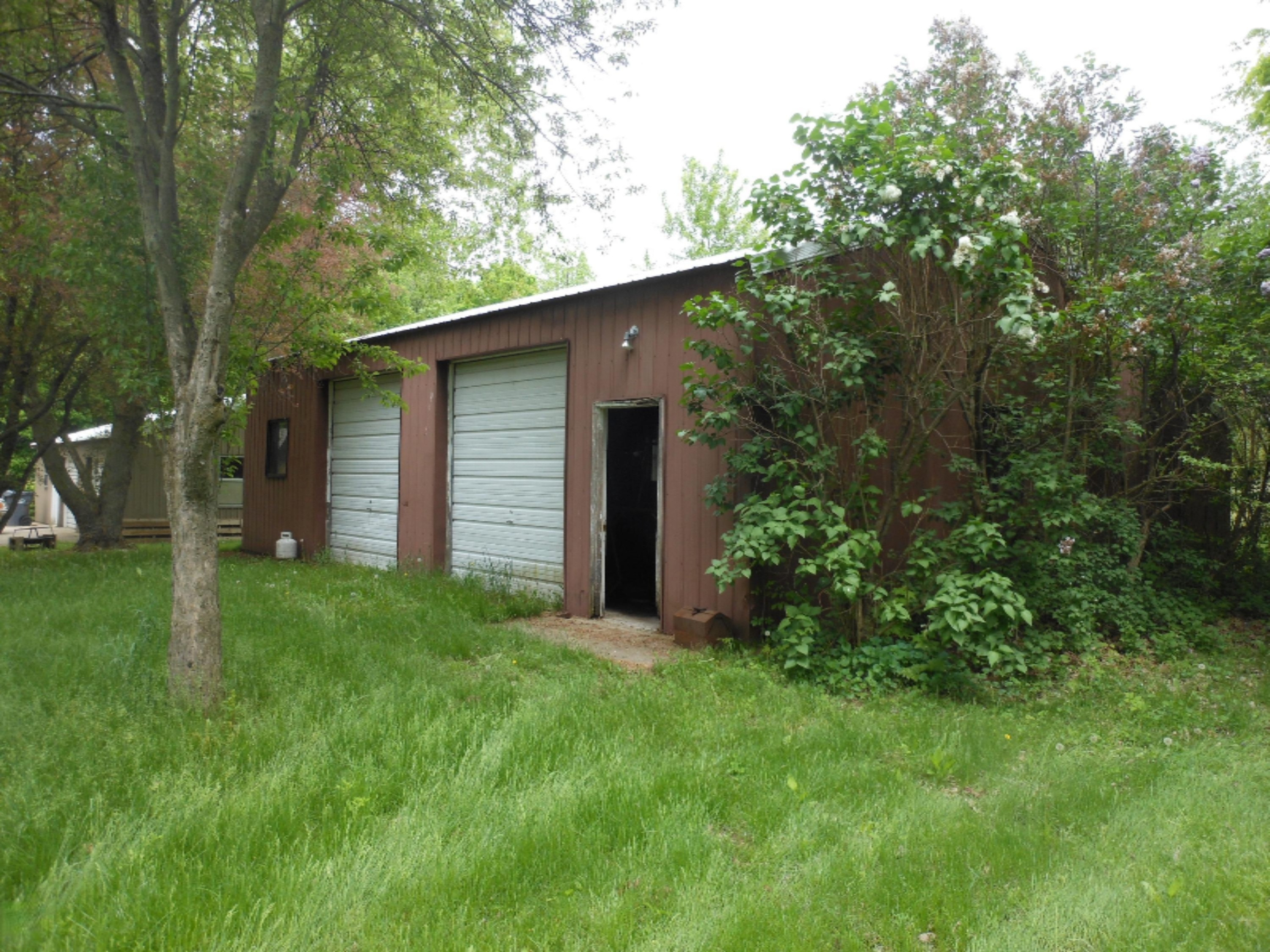 4257 Clawson Road Dowagiac, MI 49047 - Photo 3 of 9 DSCN2757 (1)