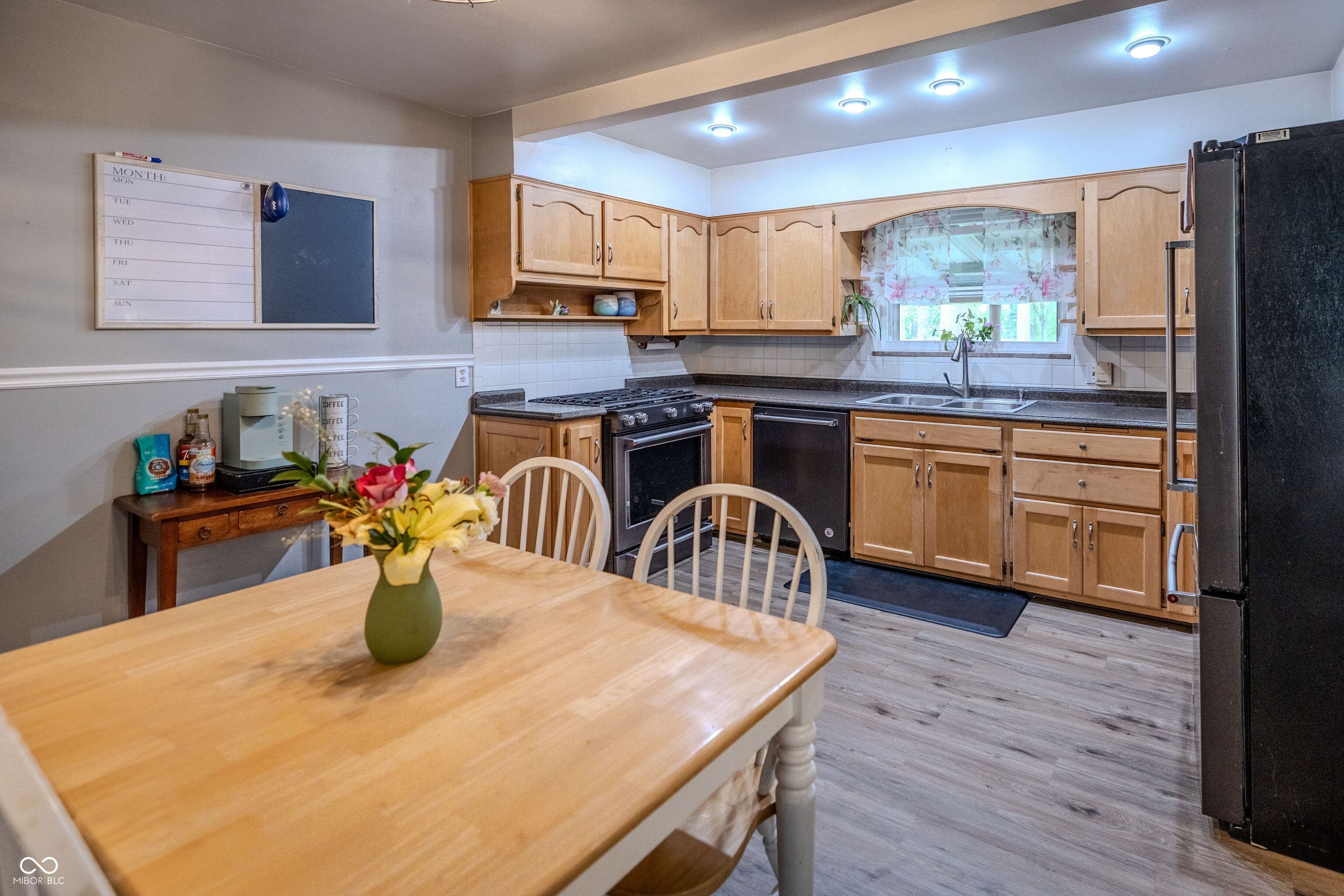 10315 Eller Road Fishers, IN 46038 - Photo 13 of 34