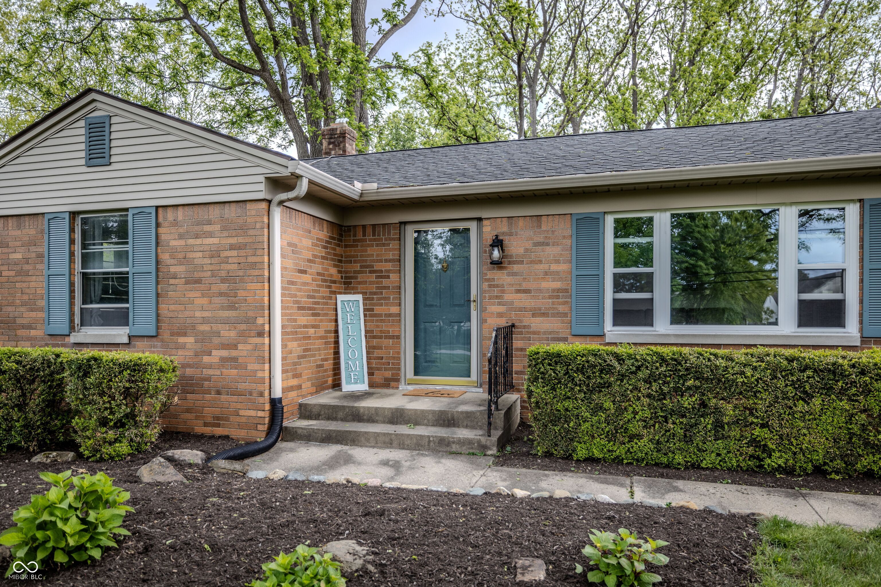 10315 Eller Road Fishers, IN 46038 - Photo 4 of 34