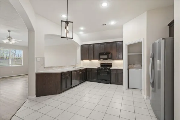$1,975 | 24503 Lakecrest Bend Drive, Katy, TX 77493