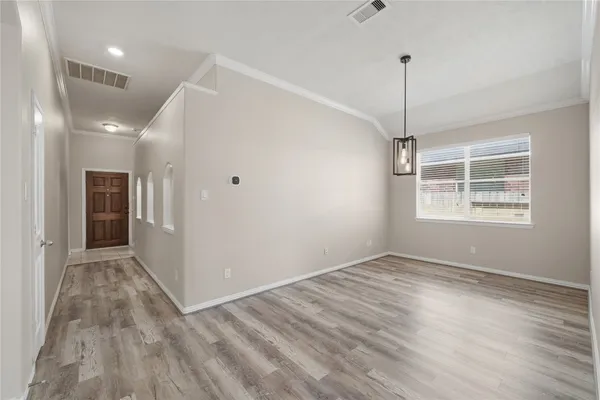 $2,095 | 24503 Lakecrest Bend Drive, Katy, TX 77493