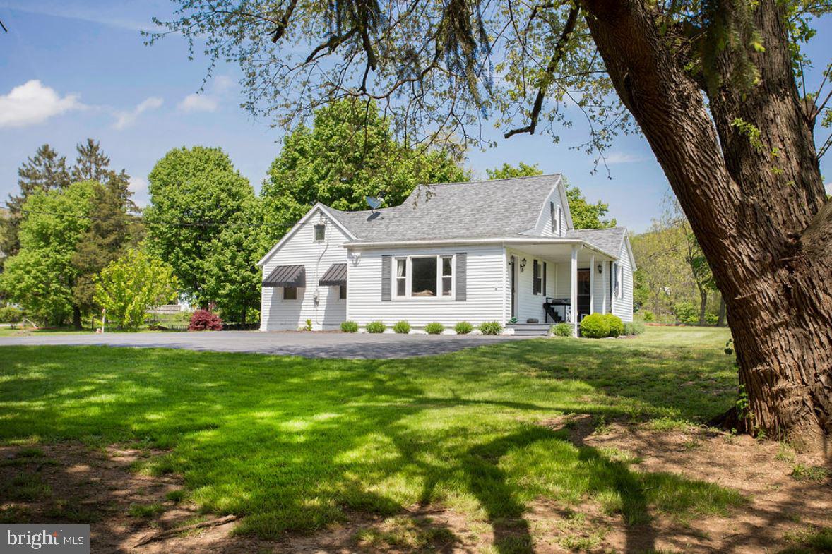 241 Green Springs Road Hanover, PA 17331 - Photo 1 of 28 Gallery Image 1