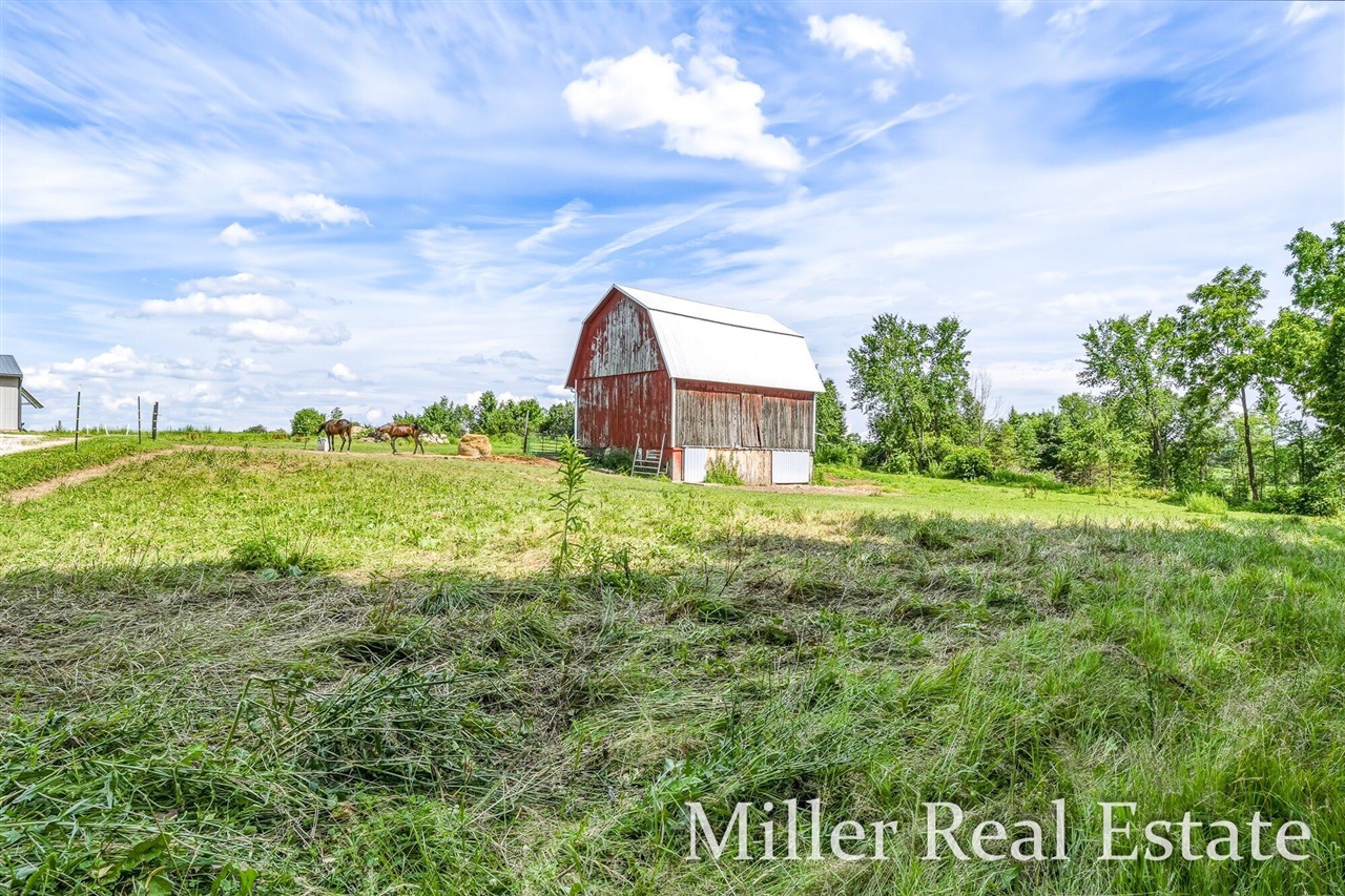 9607 Barryville Road Dowling, MI 49050 - Photo 28 of 33 Gallery Image 28