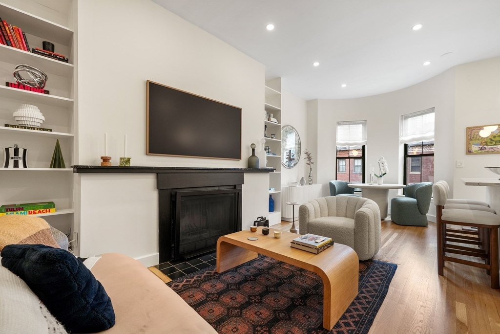 236 West Canton Street, Unit 4 Boston, MA 02116 - Photo 2 of 16