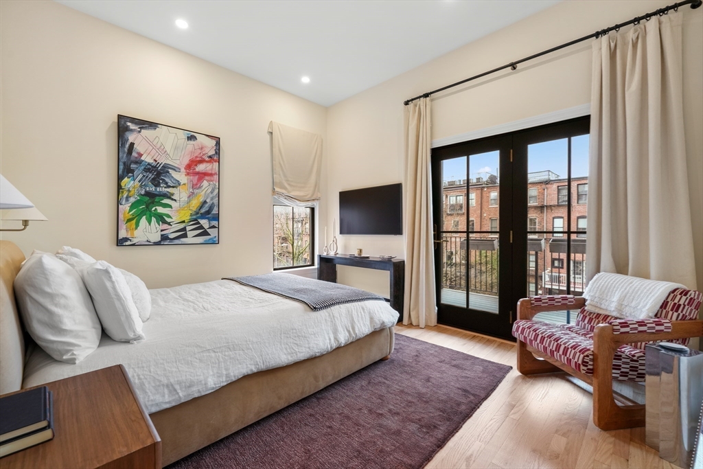 236 West Canton Street, Unit 4 Boston, MA 02116 - Photo 10 of 16