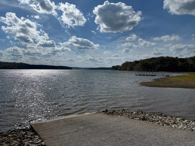 $230,000 | 122 Lakeview Drive, Stewart, TN 37175