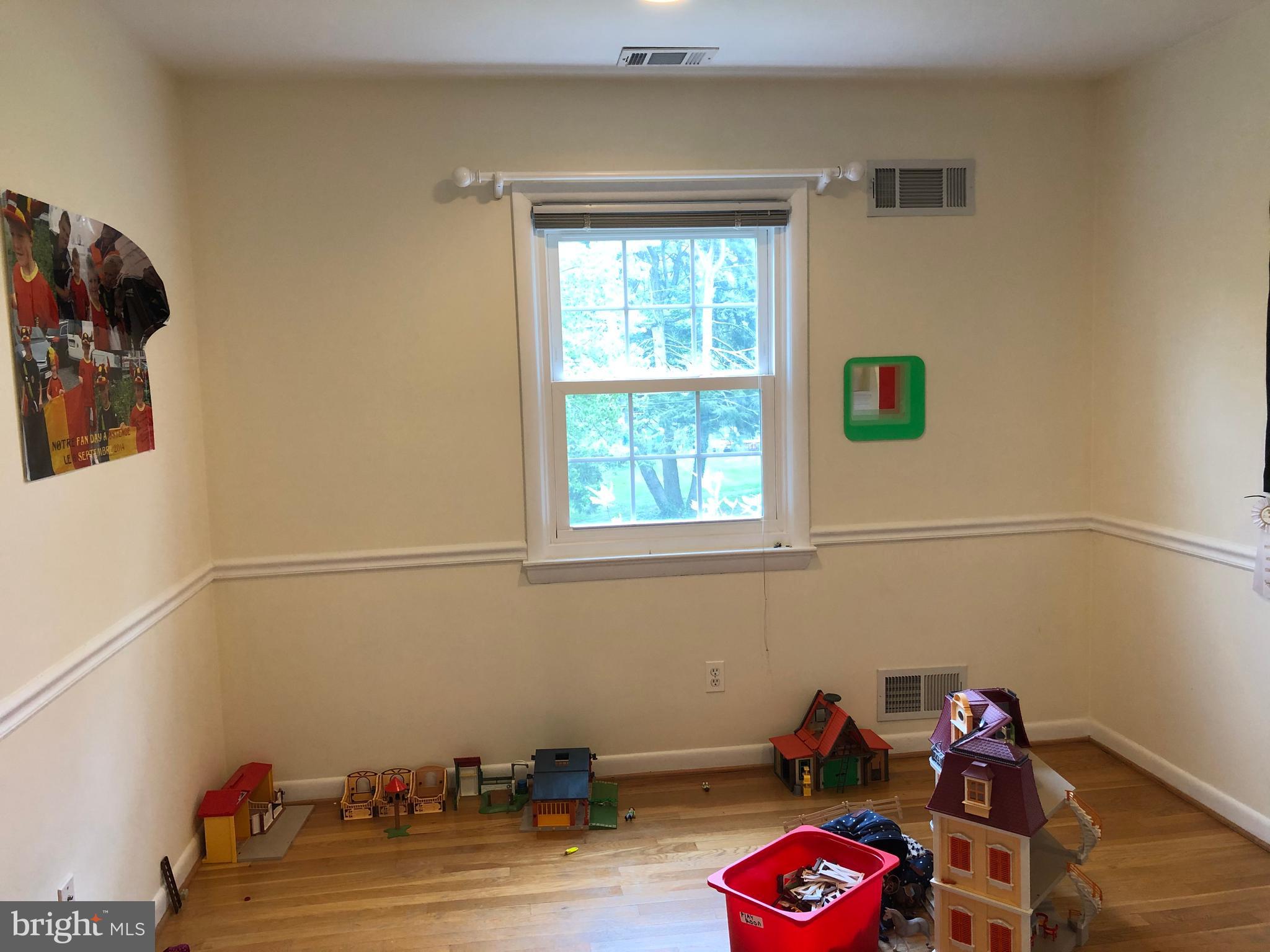 7701 Barnum Road Bethesda, MD 20817 - Photo 16 of 22 Bedroom #5