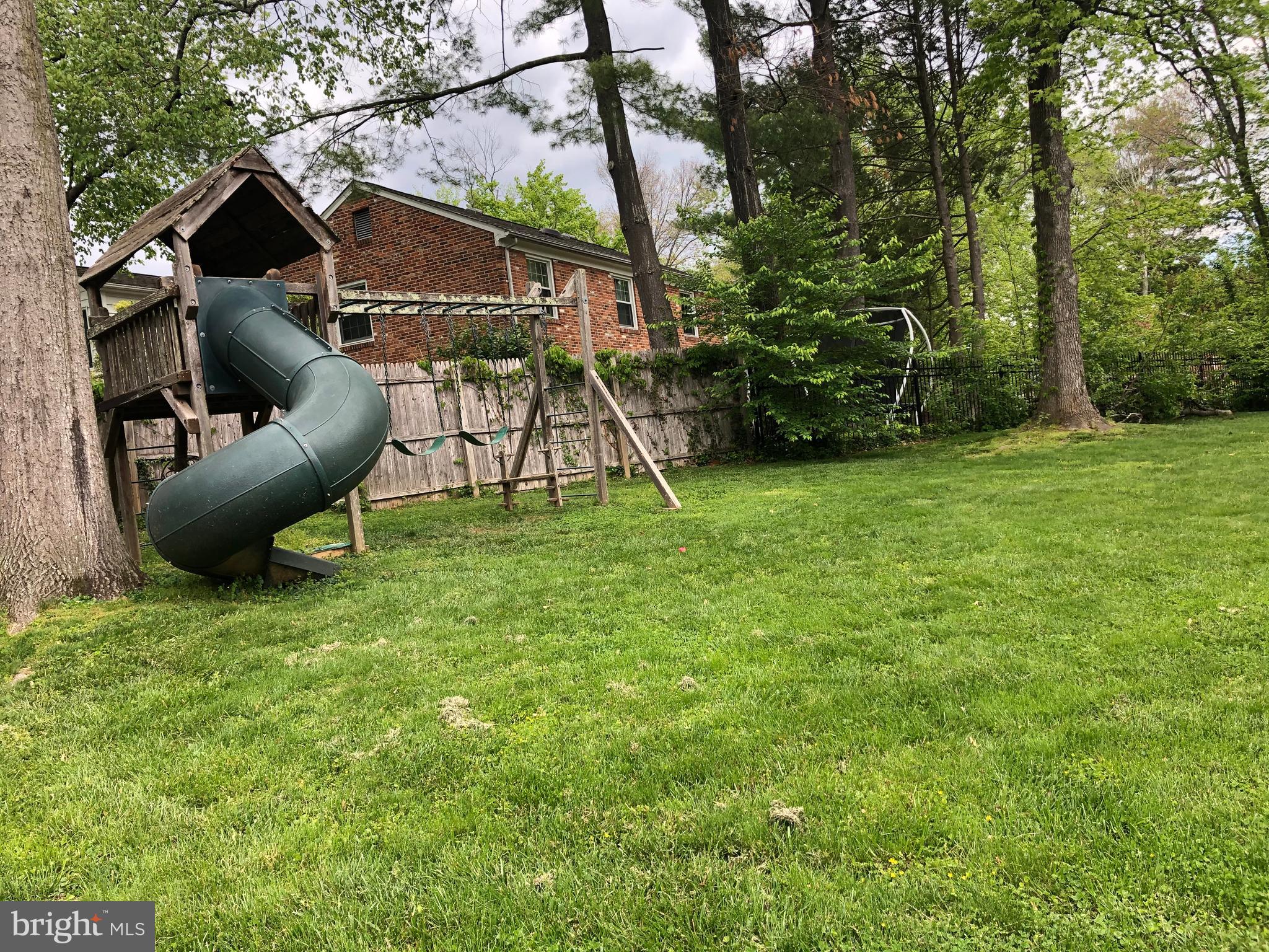 7701 Barnum Road Bethesda, MD 20817 - Photo 20 of 22 Playground area