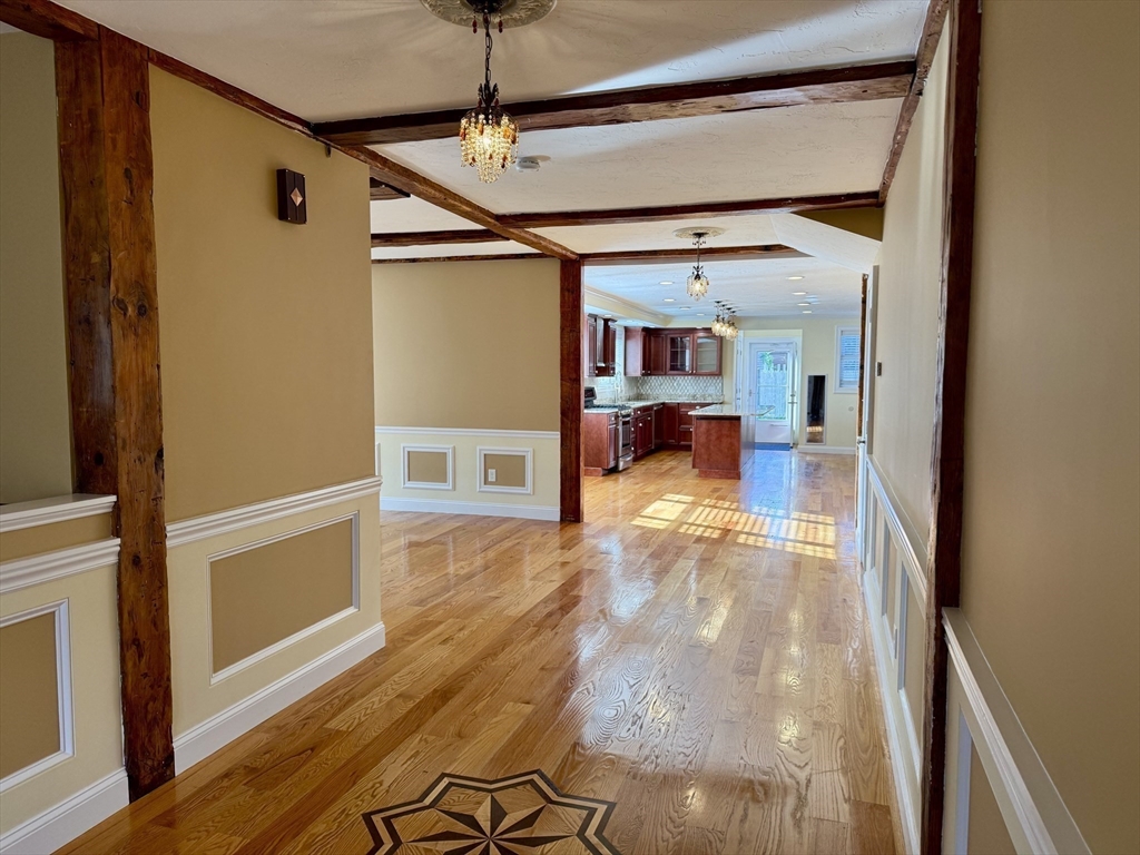 722 Lowell Street, Unit A Peabody, MA 01960 - Photo 8 of 40 a view of a living room