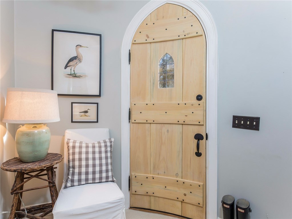 286 Hunting House Road Glocester, RI 02857 - Photo 15 of 39