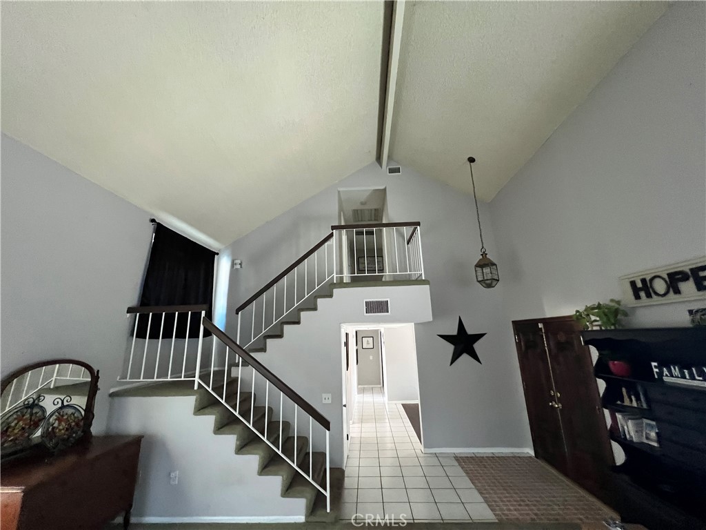 11010 Kayjay Street Riverside, CA 92503 - Photo 11 of 52