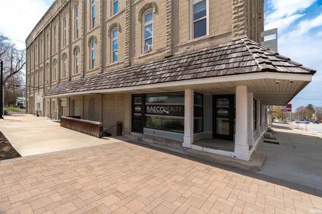 $1,200,000 | 208 South Market Street, Delphi, IN 46923