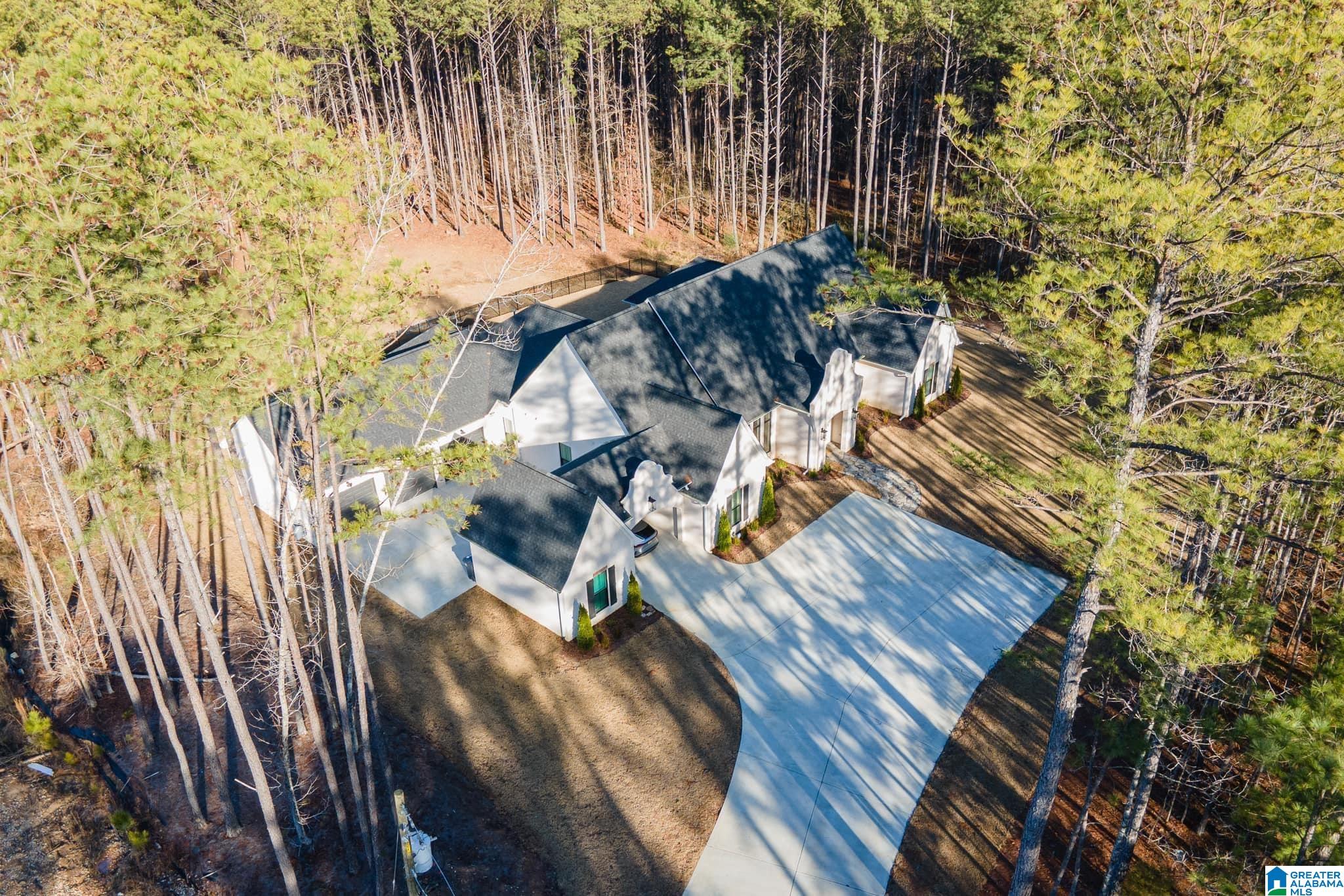 5218 Sicard Hollow Road Birmingham, AL 35242 - Photo 2 of 71