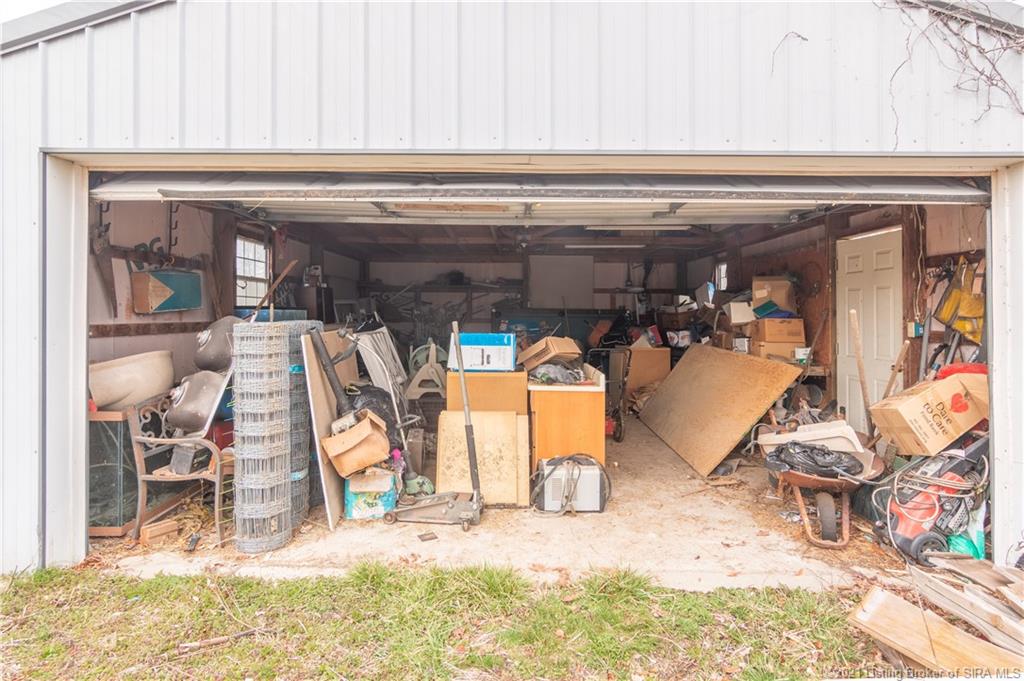 502 East Shorts Corner Road Pekin, IN 47165 - Photo 7 of 20 Gallery Image 7