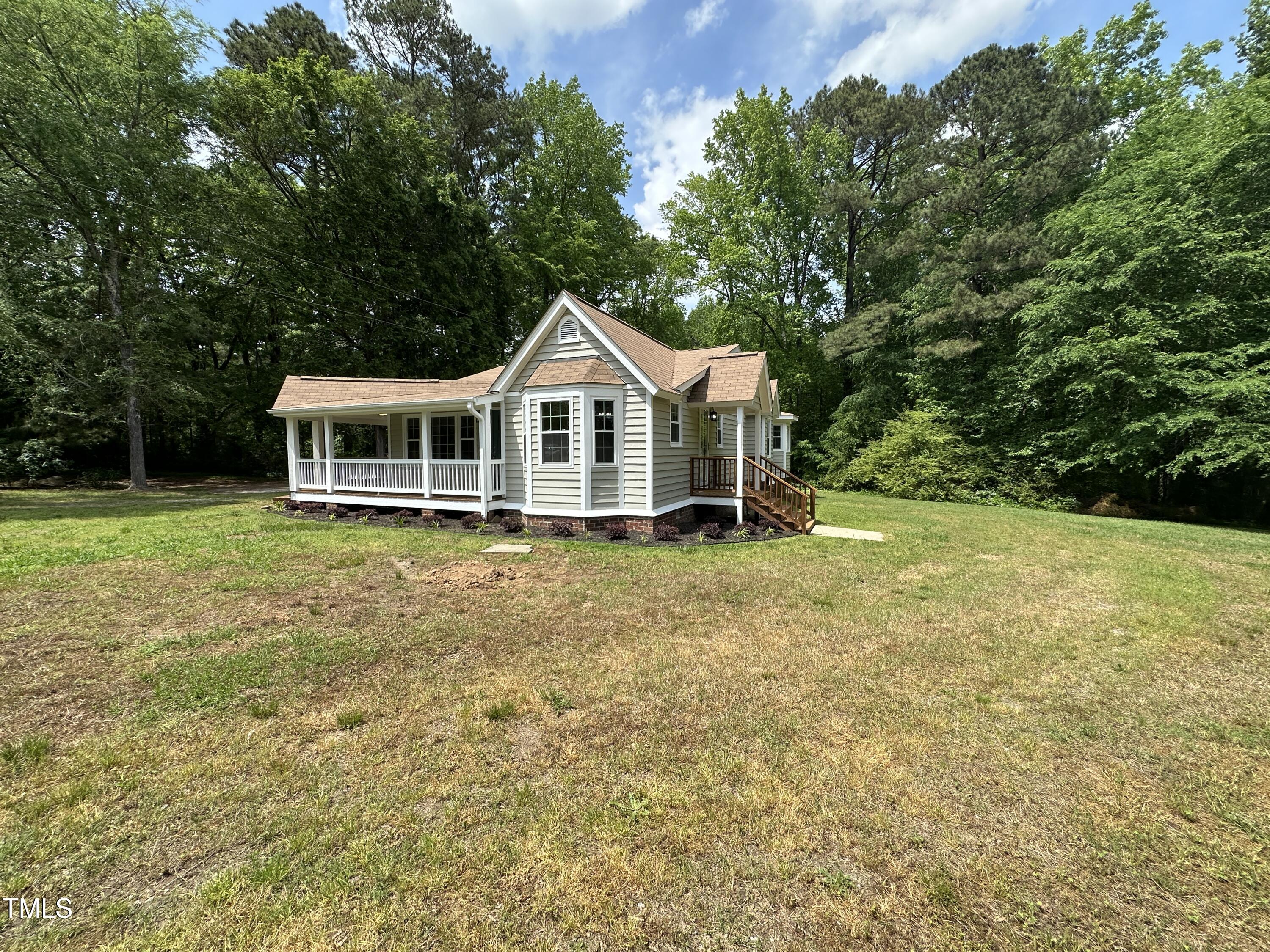10017 Oakley Road Zebulon, NC 27597 - Photo 5 of 30 IMG_9447