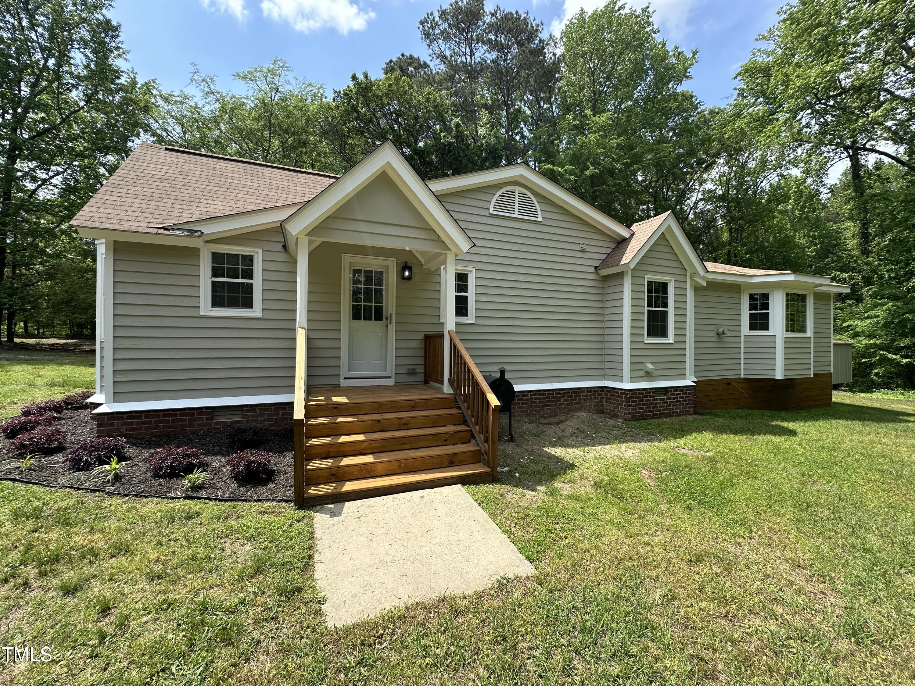 10017 Oakley Road Zebulon, NC 27597 - Photo 6 of 30 IMG_9446